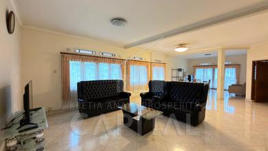 Penawaran Eksklusif, rumah Prestisius di Dago, Bandung, LB 400m²