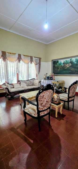 Kontrakan Murah di Sukajadi, Bandung, 9 KT, Harga 500 Juta /tahun
