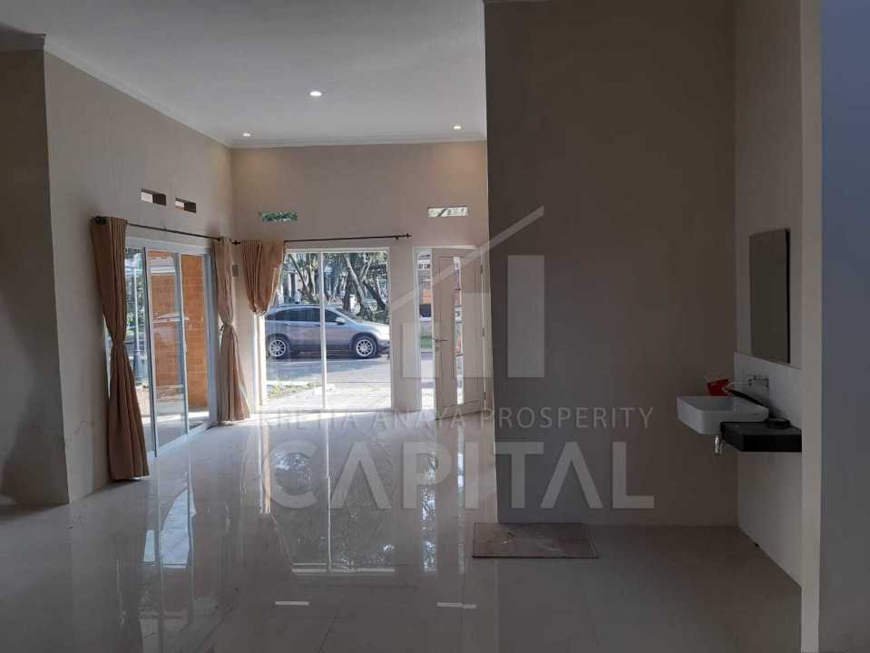 Rumah Sewa Murah Lokasi Kota Baru Parahyangan, Bandung, LB 185m²