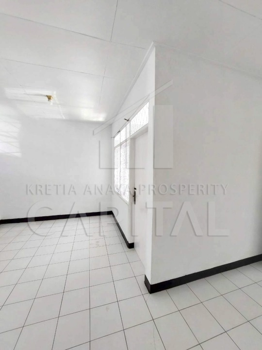 Disewakan Rumah Terjangkau di Arcamanik, Bandung, LT 144m²