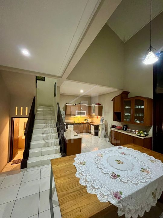 Disewakan Rumah Murah di Pasteur, Bandung, LT 171m²