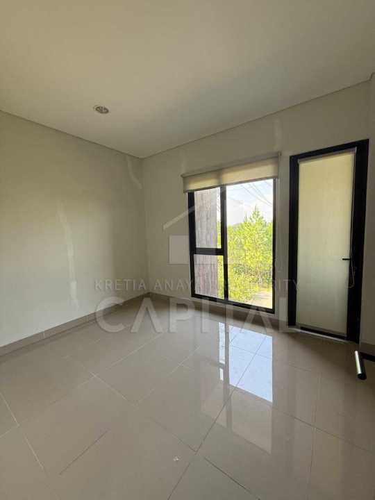 Disewakan Rumah Murah di Summarecon Bandung, Bandung, LT 105m²