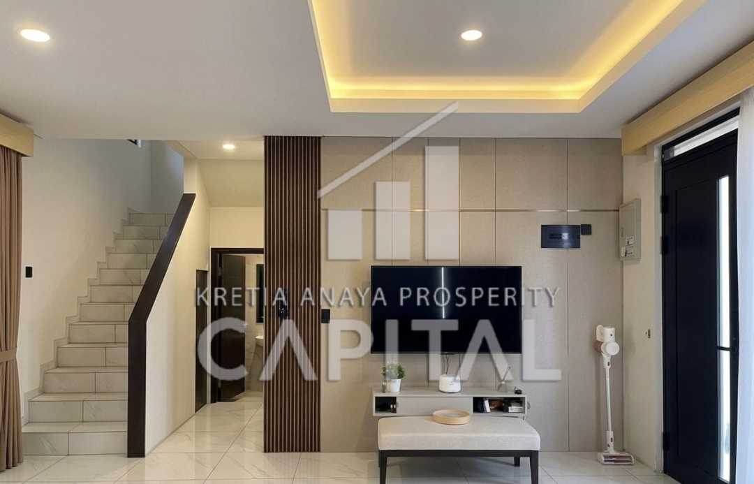 Rumah Sewa Murah Lokasi Kota Baru Parahyangan, Bandung, LB 94m²