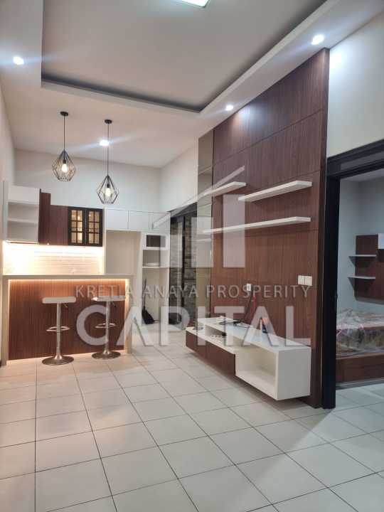 Rumah Sewa Nyaman Lokasi Kota Baru Parahyangan, Bandung, LB 70m²