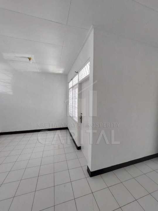 Dikontrakkan Rumah Terjangkau di Arcamanik, Bandung, LT 144m²