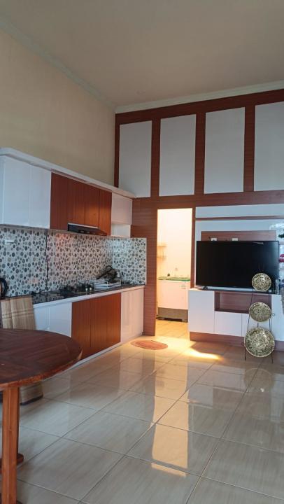 Dikontrakkan Rumah Murah di Arcamanik, Bandung, LT 110m²