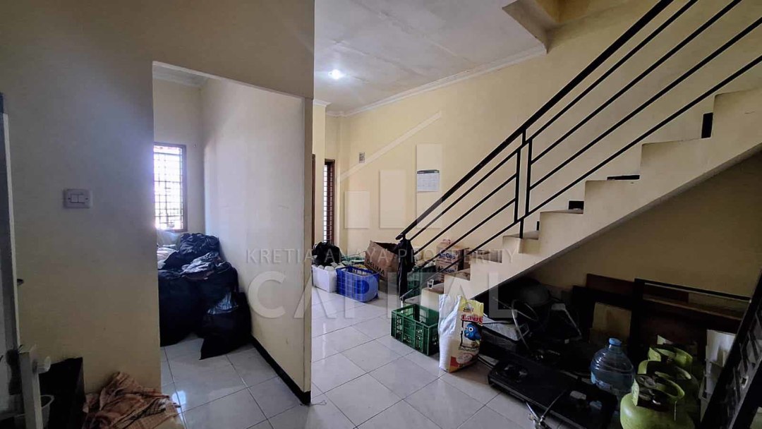 Dikontrakkan Rumah Murah di Cimahi Utara, Cimahi, LT 100m²
