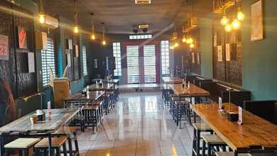 Ruko 3 Lantai Strategis Siap Pakai di Astana Anyar