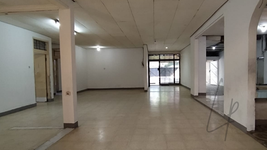 Rumah / Gudang di Holisdekat Tol Pasir Koja