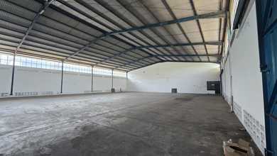 GUDANG KONSTRUKSI  BAJA, BAGUS, SIAP PAKAI DI GEDEBAGE HARGA DI BAWAH NJOP