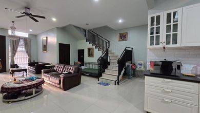 Rumah Modern Luas 144 Jual area Sarijadi, Bandung