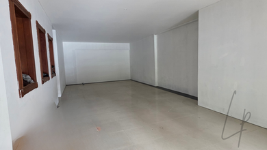 Ruang Usaha , Baru Renov di Sayap Riaubersih Siap Pakai