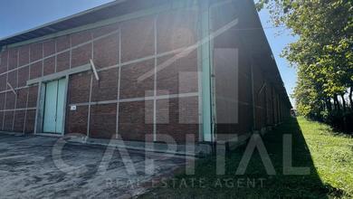 Gudang Kontruksi Baja Atap Tinggi Bersih Siap Pakai Di Leuwi Gajah Cimahi Dekat Pintu Tol Baros