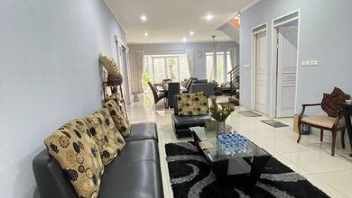 Kesempatan Langka, rumah Mewah di Batununggal, Bandung, LB 350m²