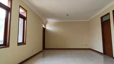 Rumah Sewaan Murah di Batununggal, Bandung, 3 KT, Harga 95 Juta /tahun