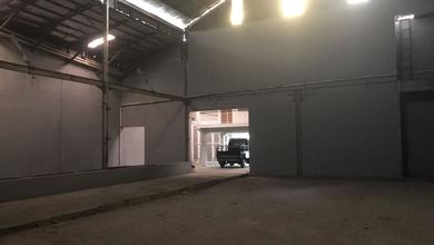 Jual / Sewa Gudang & Kantor 2 Lantai Terusan Moh Toha 