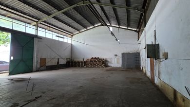 Gudang Siap Pakai Di Dekat Tol Baros