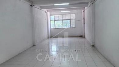 Ruko 3 Lantai Strategis Pinggir Jalan Ramai di Kopo Plaza