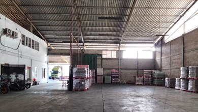 Gudang Distribusi Bersih , Akses Tol Pasirkoja dan Tol Koposiap Pakai