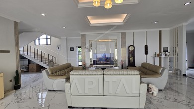 Hunian Elegan di Geger Kalong, Bandung, 4 KT, LT 510m²