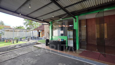 Ruang Usaha dengan Parkir Luas dan Strategis di Pasteur