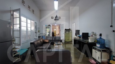 Hunian Elegan di Sayap Dago, Bandung, 3 Kamar Tidur, LT 437m²