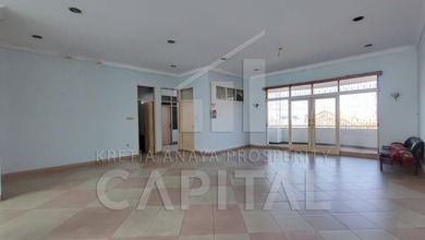 Hunian Elegan di Bandung Kota, Bandung, 4 Kamar Tidur, LT 1010m²