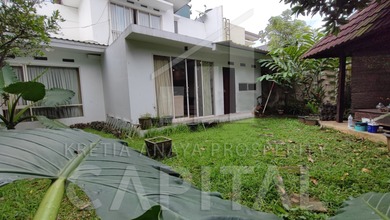 Penawaran Langka, rumah Mewah di Kota Baru Parahyangan, Bandung, LB 280m²