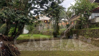 Tanah Luas 1968 m2 Lokasi Strategis Ciumbuleuit, Dijual Murah