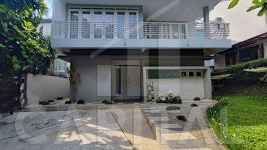 Rumah Furnished Daerah Strategis Kawasan Dago