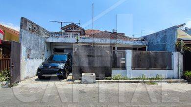 Rumah Modern di Bandung Kota, Bandung, Luas 210 m2
