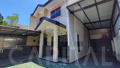 Rumah Mewah LT 180 m2, area Setra Duta, Bandung