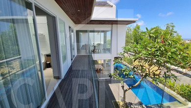 Bagus Banget Villa di Ungasan Bali Dengan View Sunset