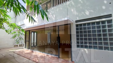 Rumah Area Luxury Ciumbuleuit, Bandung - Harga Menarik 5 Miliar