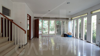 Dikontrakkan Rumah Murah di Dago, Bandung, LT 150m²