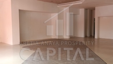 Ruang usaha strategis tengah kota di veteran bandung