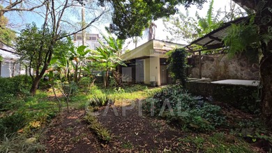 Rumah Area Luxury Sukajadi, Bandung - Harga Menarik 10,7 Miliar