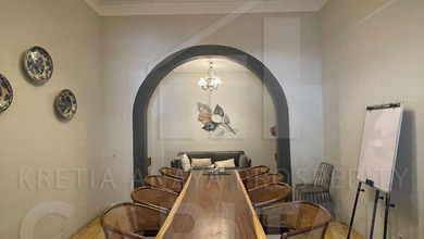 Jual Rumah Megah Luas 1313 m2 Kawasan Supratman, Bandung