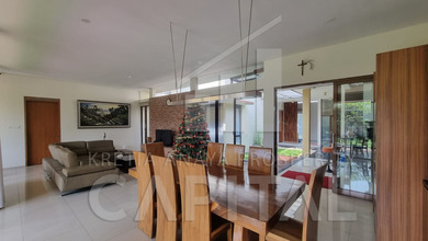 Rumah Area Luxury Kota Baru Parahyangan, Bandung - Harga Terbaik 9,7 Miliar