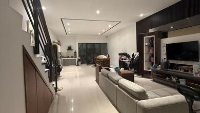 Jual Rumah Strategis di Setra Duta, Bandung - LT 144m²