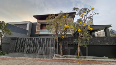 Rumah Area Luxury Setra Duta, Bandung - Harga Terbaik 17,5 Miliar