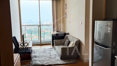 Apartemen Nyaman Dijual Cepat di Taman Anggrek, Jakarta Barat, Harga Menarik!