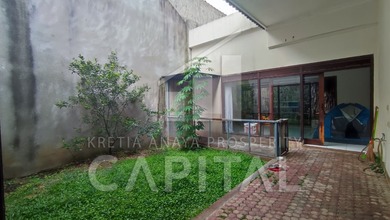 Hunian Mewah di Gatot Subroto, Bandung, 3 KT, LT 520m²