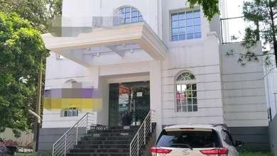 Gedung Ciamik 4 Lantai di Pusat Kota Banget Jalan Asia Afrika