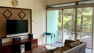 Kesempatan Rumah di Dago, Bandung, LB 220m², Harga 2,25 Miliar