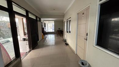 Hunian Elite di Kawasan Soekarno Hatta, Bandung, LB 670m², Harga 7,7 Miliar