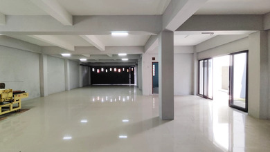 Harga Jual Yang Sangat Menarik Baru Renovasi Rumah Toko Gudang Kantor 4 In 1 di Babakan Ciparay