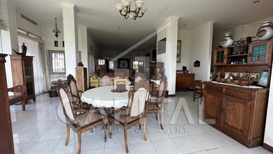 Jual Rumah Siap Huni area Dago, Bandung, LT 4747 m2