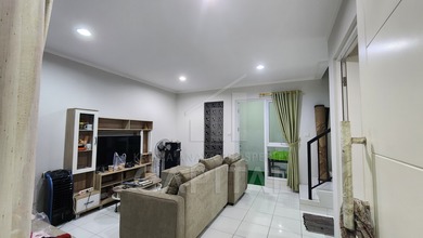 Kesempatan Rumah di Summarecon Bandung, Bandung, LB 71m², Harga 1,35 Miliar