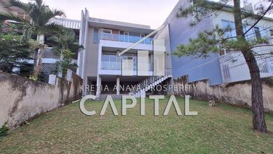 Rumah Area Luxury Kota Baru Parahyangan, Bandung - Harga Menarik 5,6 Miliar